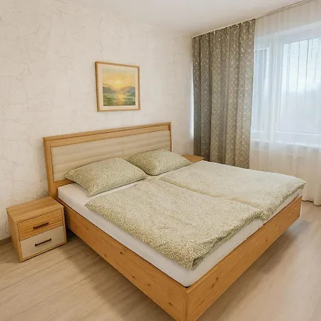 5-style In The Heart Of 1 Min From The Main Koszyce