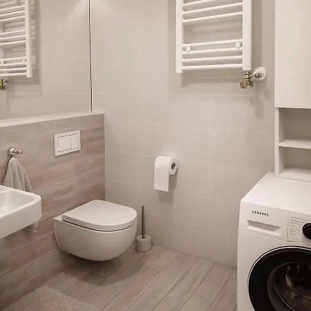 5-style In The Heart Of 1 Min From The Main Koszyce