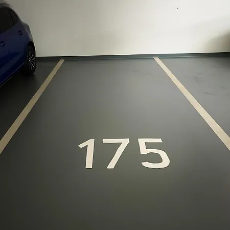 Apartament 5-style In The Heart Of 1 Min From The Main